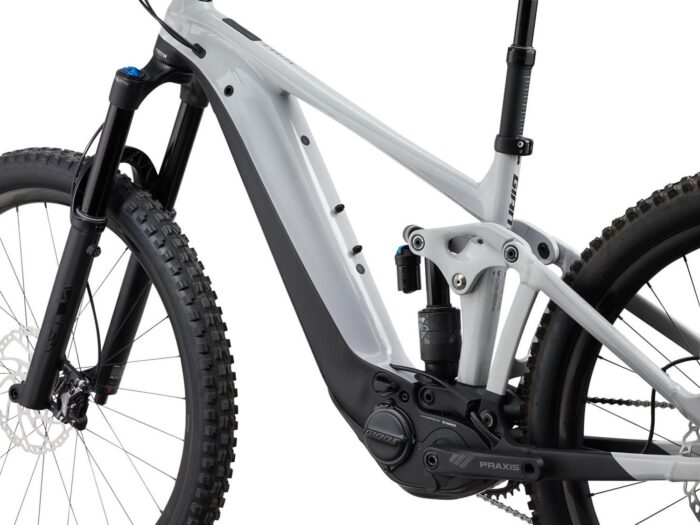 GIANT REIGN E+ 1 2022 ENGINE VIEW