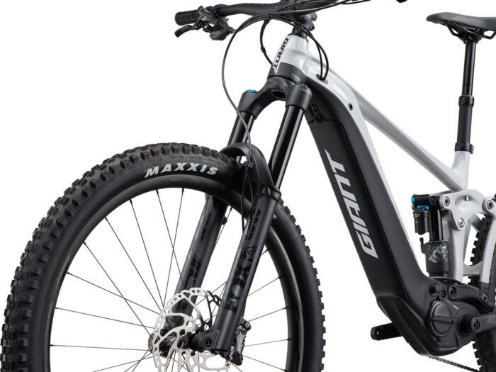 GIANT REIGN E+ 1 2022 FRONT WHEEL