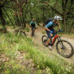 How many calories do I burn while cycling with an e-bike?